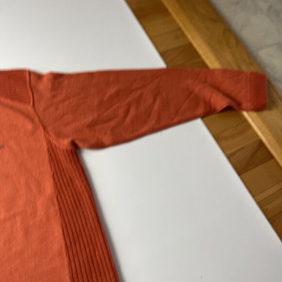 Harley-Davidson Motorcycles Embroidered Stitched MEDIUM Orange Sweater Pullover - Picture 11 of 11